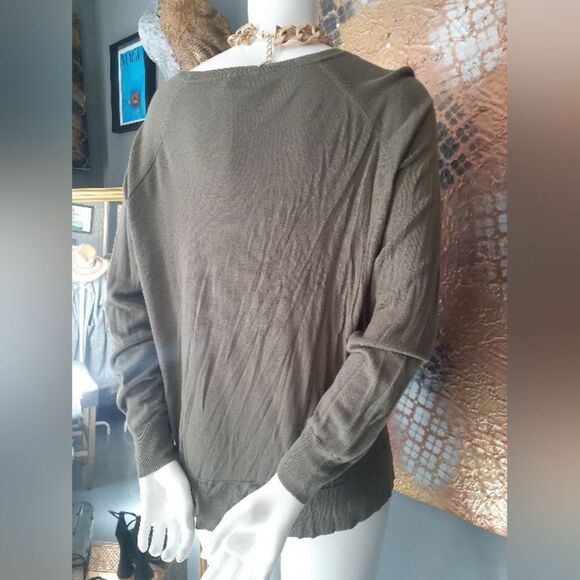 Zara Olive Green Women's Fine Knit Sweater - Picture 3 of 12
